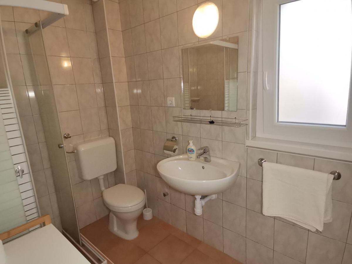 Gyoengyvirag Apartmanhaz Hajdúszoboszló Zewnętrze zdjęcie